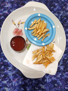 ફ્રેન્ચ ફ્રાય (French Fry Recipe in Gujarati) રેસીપી મુખ્ય ફોટો