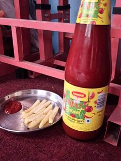 फ्रेंच फ्राइज़ (french fries recipe in Hindi) रेसिपी मुख्य फोटो