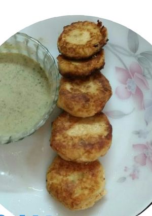 A picture of Dahi ke kabab.