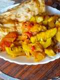 পরোটা আর কাঁকরোল এর সব্জী