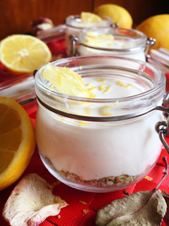 Una foto de Vasitos cheesecake de limón