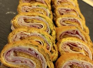 Foto di Rotolo di frittata farcito