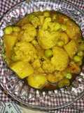 Aloo Gobi Matar (Potato, Cauliflower, and Pea Curry)