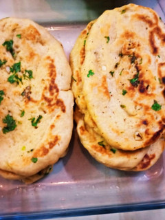 நான்(naan recipe in tamil) செய்முறை முக்கிய புகைப்படம்