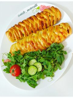 عکسی از دستور اشترودل گوشت و قارچ