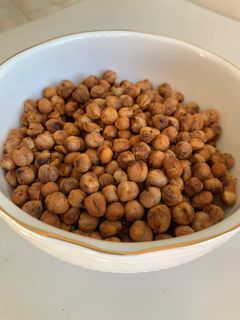 Una foto de Snack saludable: chips de garbanzos