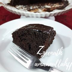 A picture of Moist Dark Chocolate Mud Cake.