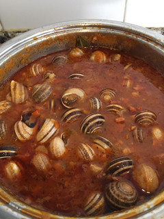 Una foto de Cargols amb salsa