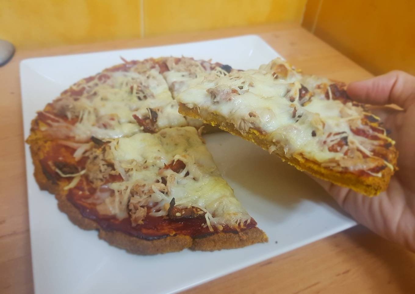 Pizza con base de zanahoria