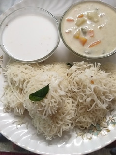 A picture of Idiyappam/ Rice Noodles.