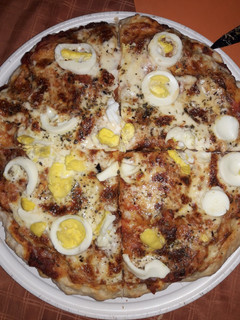 Una foto de Pizza casera, rápida, fácil y riquísima!!!