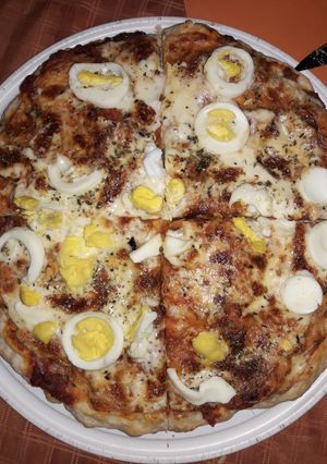 Una foto de Pizza casera, rápida, fácil y riquísima!!!