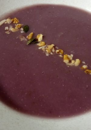 Una foto de Crema de col lombarda 💜