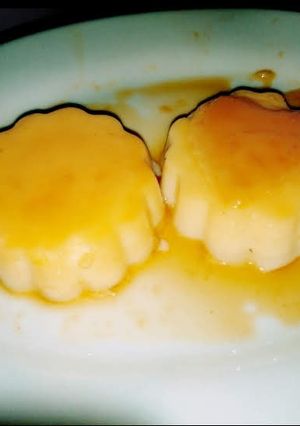 Hình của món Flan sữa tươi.