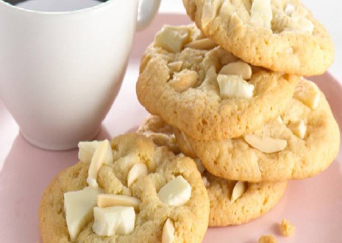 White Chocolate-Almond Cookies Recipe