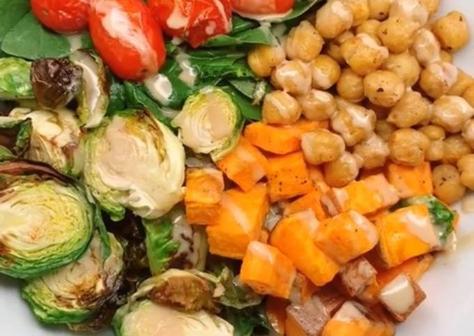 How to Cook Delicious Lunch/Din Quinoa: Roasted veggie quinoa bowl
