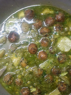 A picture of Green undhiyu.