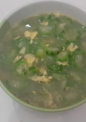 Foto resep Sup emes oyong telur simple 🍲🥚
