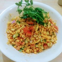 A picture of Chana Dal Bhel.