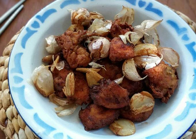 Cara membuat Ayam Goreng Bawang Khas Batam Cara membuat Ayam Goreng Bawang Khas Batam