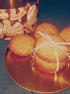 Pihe-puha gyömbéres zabkeksz recept fotója