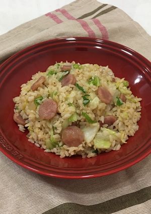 香腸高麗菜飯 的食譜成品照片