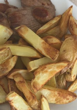 A picture of Chips, Homemade!.