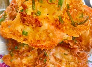 Hình của món Bánh tôm chiên bột.