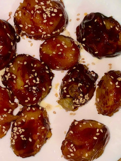 டோஃபி வாழைப்பழம்/ toffee banana (Tofi vaazhaipazham recipe in tamil) செய்முறை முக்கிய புகைப்படம்