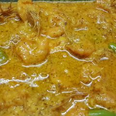 A picture of Prawns in coconut mustard gravy.