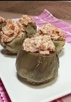 Foto principal de Alcachofas rellenas de atún al microondas en 7 minutos