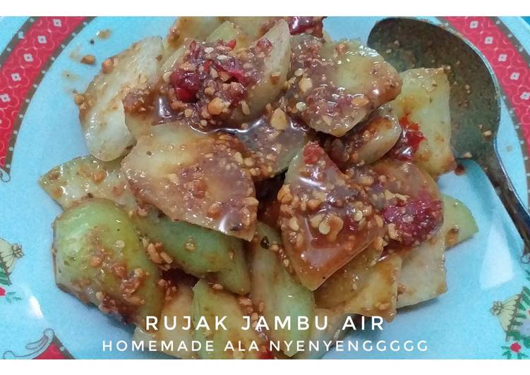 Cara Gampang Menyiapkan Rujak Jambu Air Sedep 😍 yang Lezat Sekali
