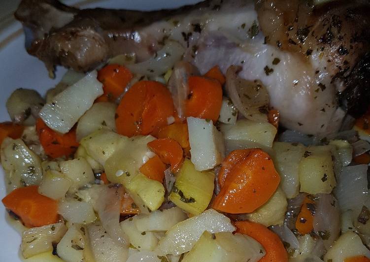 Muslo de pavo con verduritas