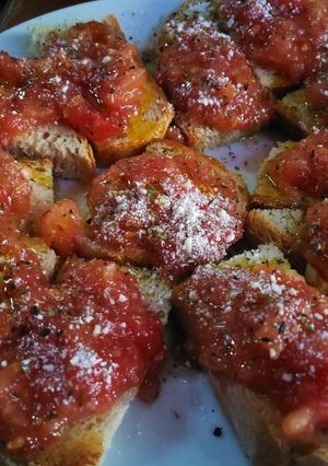 Φωτογραφία της συνταγής Ψωμί ντομάτα & αλάνα