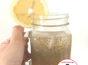 Foto resep Detox: jeruk murni + lemon + chiaseed #homemadebylita