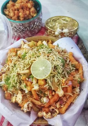 A picture of Kurkure Popcorn Chat.