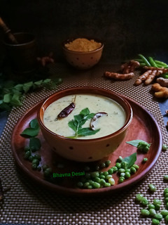 A picture of લીલવા ના મસાલા ની કઢી.(Lilva Masala kadhi recipe in Gujarati).