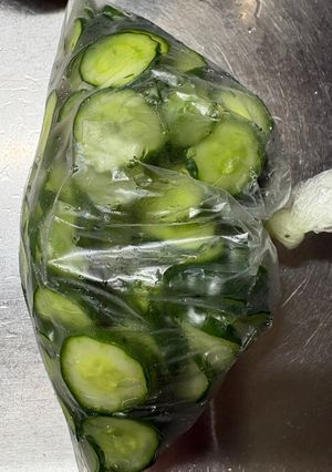 涼拌小黃瓜 的食譜成品照片