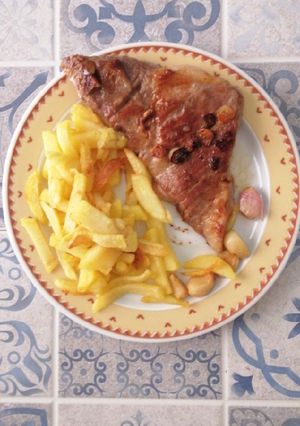 Una foto de Secreto a la plancha con ajitos😋