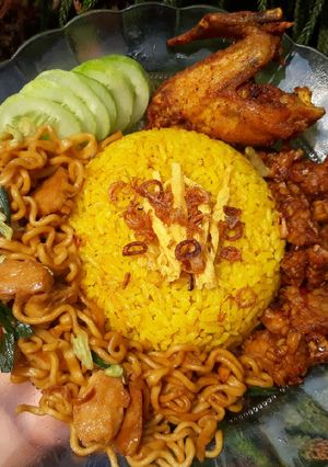 Foto resep Nasi Kuning Magic Com #SelasaBisa #Bikinramadanberkesan