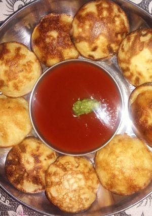 અપ્પમ (Appam Vada Recipe In Gujarati) રેસીપી મુખ્ય ફોટો