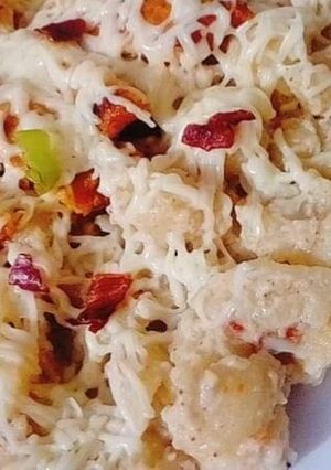 A picture of Spicy chicken pasta.