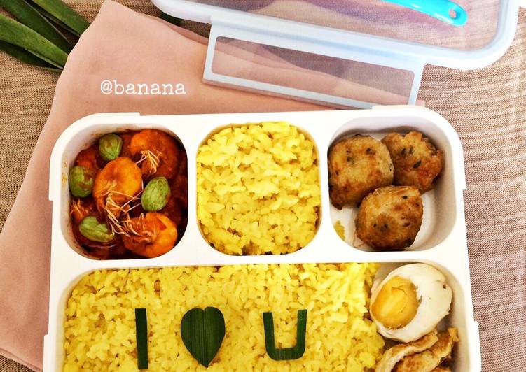 Nasi kuning