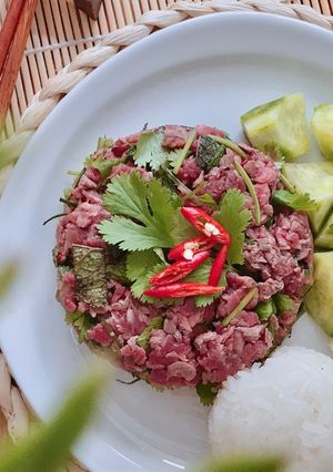 Hình của món Lạp Bò Lào - Gỏi Bò Lào 🇱🇦.