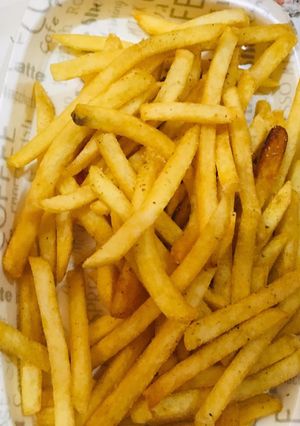 A picture of French fries.