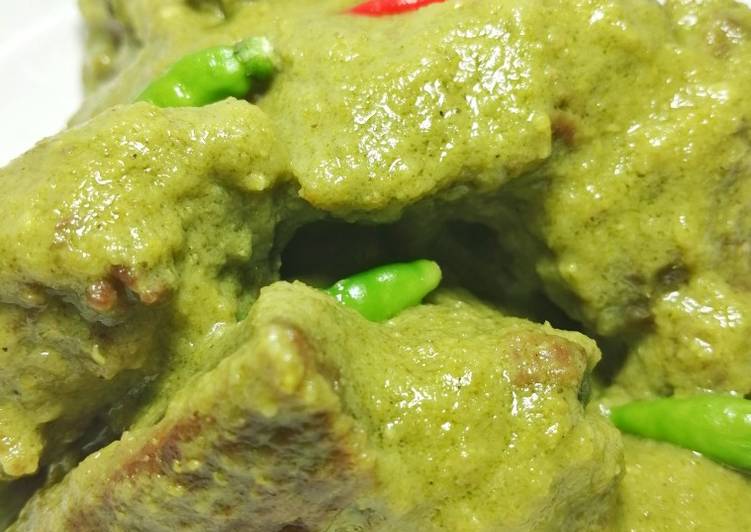 Rahasia Membuat Kare daging cabe hijau yang Enak