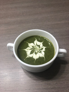 Una foto de Crema de zapallo y espinaca