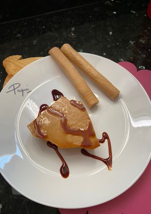 Una foto de Flan de nata y chocolate 🍫
