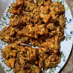 Crispy pakoray A picture of Crispy pakoray.