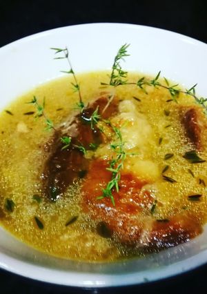 Foto principal de Sopa de tomillo fresco